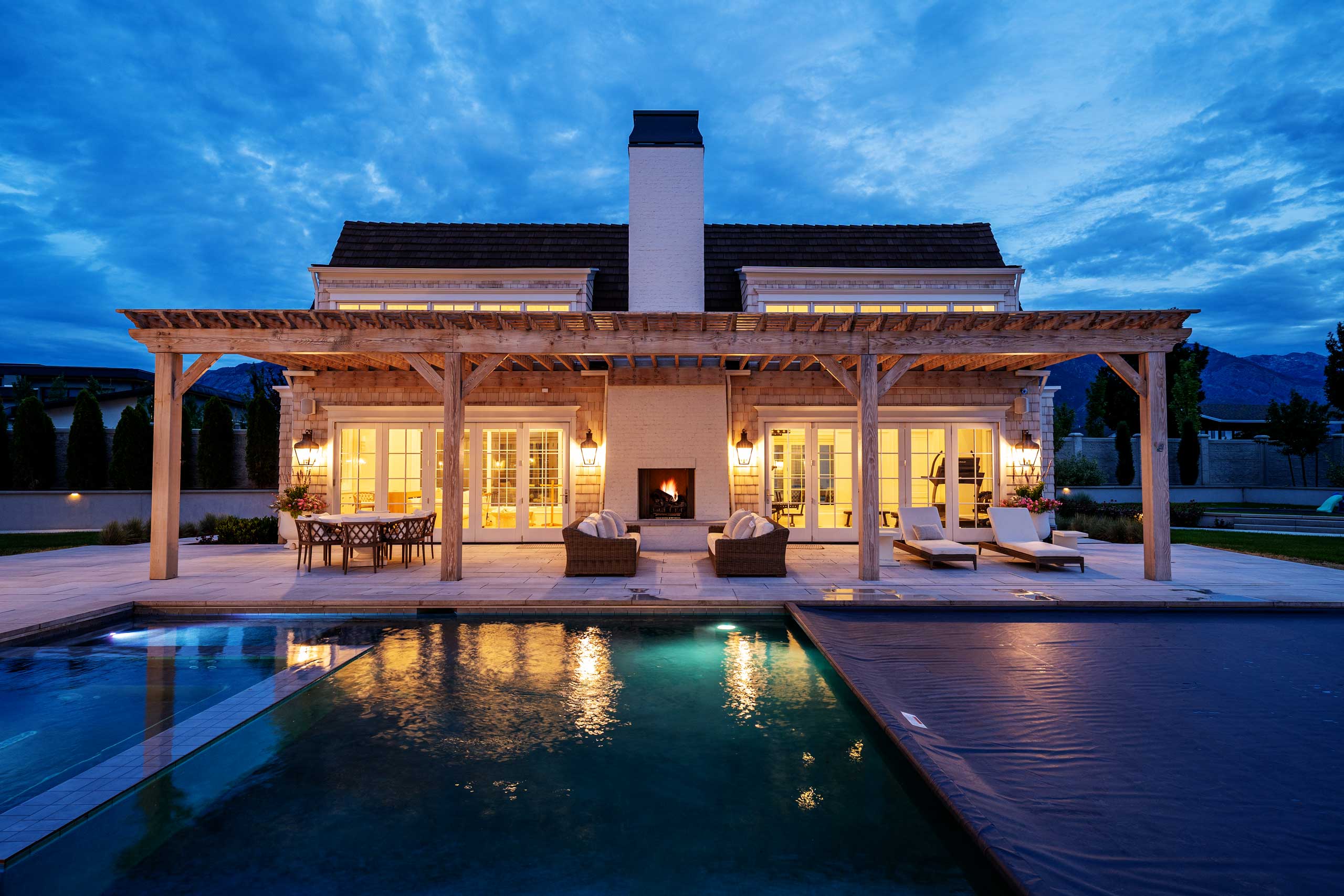 Benefits of Automatic Pool Safety Covers